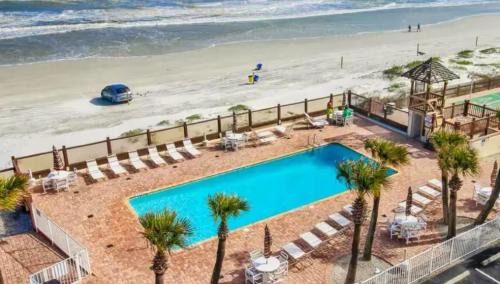 OCEAN VIEW Studio Daytona Zzz 4 in Daytona Beach