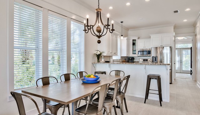 Ocean Views, Closest to Beach & Seacrest Pool, Bikes, on 30A by Rosemary & Alys in Seacrest Beach