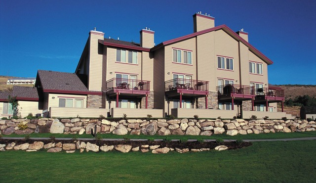 OFFICIAL LISTING | WorldMark Bear Lake 1BR w/Fireplace, Pools & More!