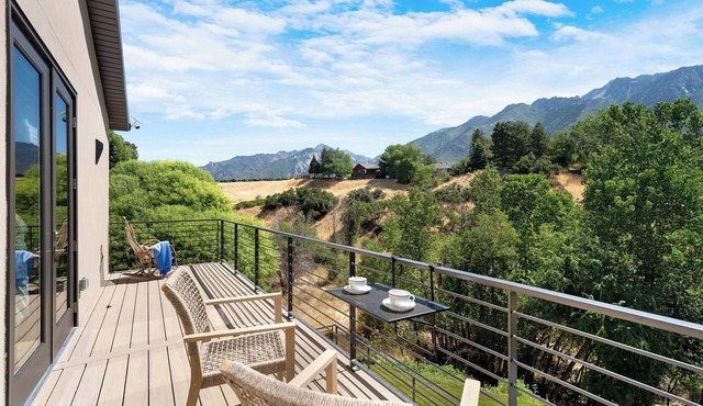 Organic-Modern Loft/Sauna, Cold Plunge, & Swim Spa/Wasatch Mountains