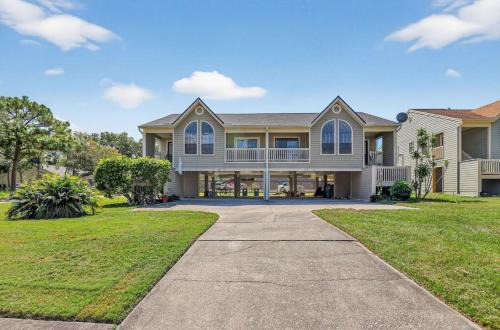 Palm Harbor Retreat Near Beaches Boating Parking in Palm Harbor