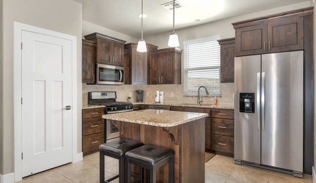 Park View Place with RV Parking!