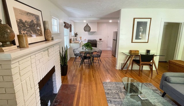 Parkside Bungalow steps away from Manito Park in Spokane