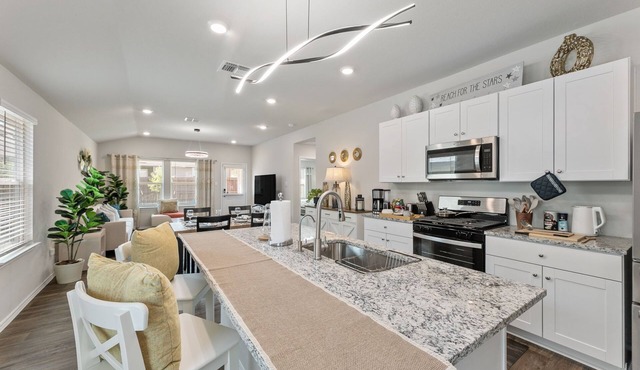 Peaceful Haven – Work & Relax in Converse
