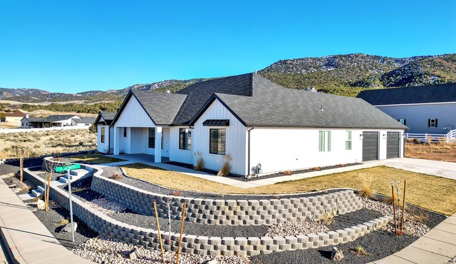 Perfect Getaway nestled at the base of Brian Head