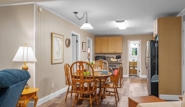 Perfect mountain cottage ☎ Fire pit ☎ Gas Fireplace ☎ Screened Porch ☎ Secluded in Townsend
