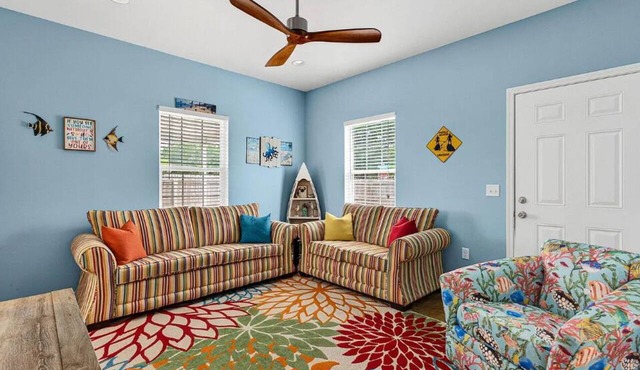 Pet-Friendly Home | Sleeps 7 | Minutes from the Beach in Panama City Beach