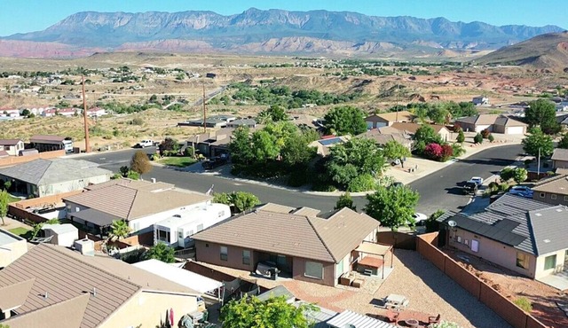 Pet friendly, Zion, Private Hot Tub