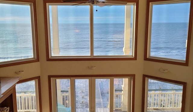 Plantation at St George Island Fl. Beautiful beach view from all bedrooms .