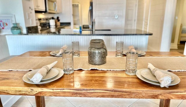 Pool Resort Condo Walk to Beach Sleeps 6