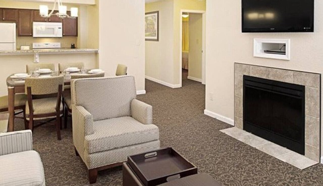 Powhatan 4 bedroom · Colonial Williamsburg Spacious 4 Bedroom Suite! in Williamsburg