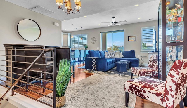 Prime Location-Silicon Slopes, Furnished, Awesome Utah Lake & Golf-Course Views
