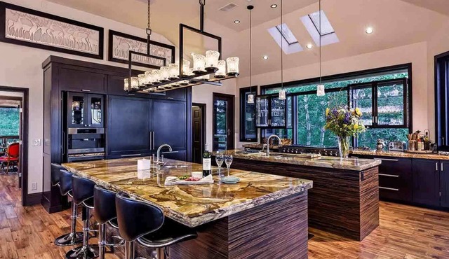 Private Estate | Starwood Aspen | 4-Peak Views | Hot Tub | By Cuvée