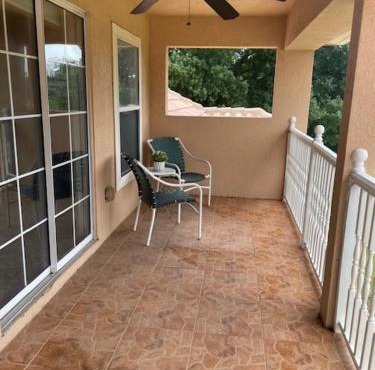 Quiet Lakeview Home in Wesley Chapel
