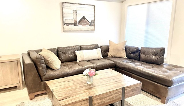 REMODELED 2-bedroom condo in Vail - new listing