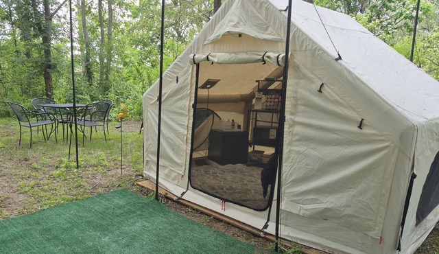 Riverfront Serenity Glamping Tent in West Omaha Campground in Omaha
