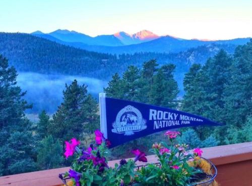 Rocky Mountain Panorama Cabin