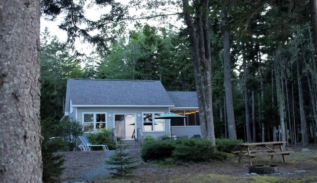 Romantic Waterfront Cottage with Private Beach & Fireplace Near Hancock, Maine in Hancock