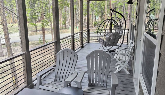 Ruby Lane House — 3BR Wooded Leadville Retreat, Mountain Views, Covered Deck
