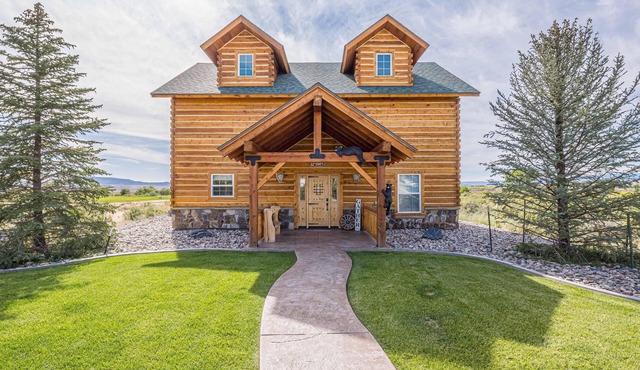Rustic Retreat: Unplug and Unwind