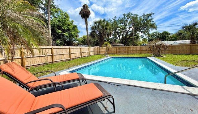 Sanford 4BR Pool Home in the Golf Cart District. Cruise Downtown in Sanford