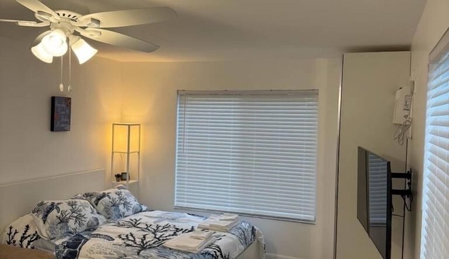 Seashell 5 -Luxury Studio close to the beach!