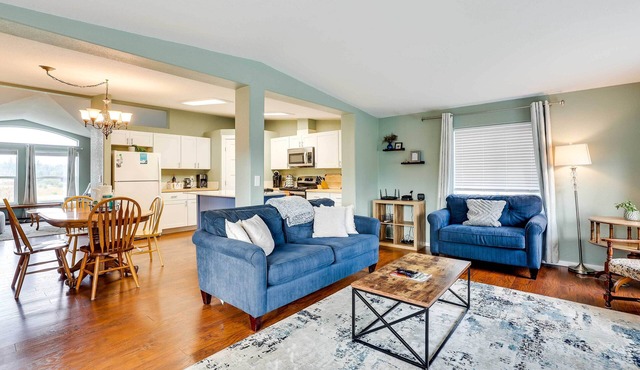 Serene Sequim Retreat w/Deck: Pets Welcome! in Sequim