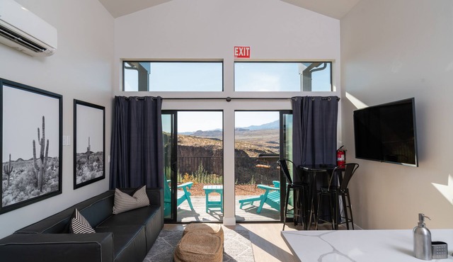 Shocking View Stacker #12 at The Dwellings - Dog Friendly
