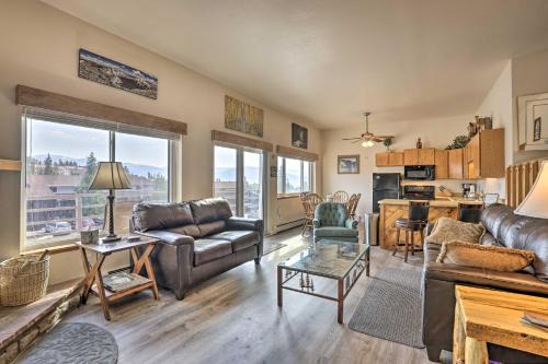 Silverthorne Condo w/Views ~ 11 Mi to Ski Slopes