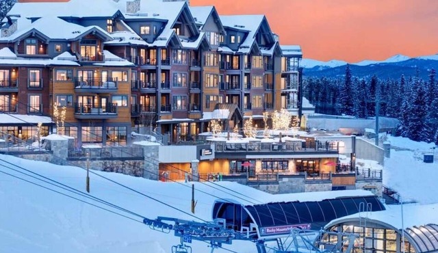 Ski In/Out! Easy Access-1 Bedroom Breckenridge Master-1.5 Baths-Sleeps 4