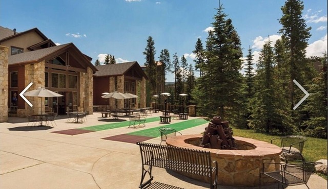 SKI in SKI OUT 2 Bedroom(sleeps 8)