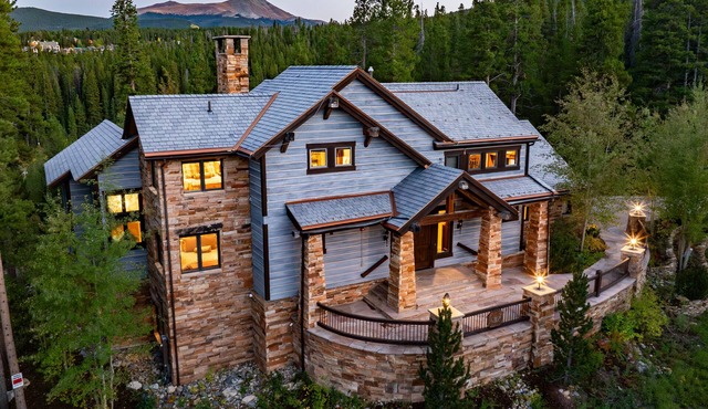 Snowflake Château: Hot Tub & Sauna at Peak 9