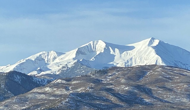 Sopris view a serene guest house close to all the Aspen Valley has to offer
