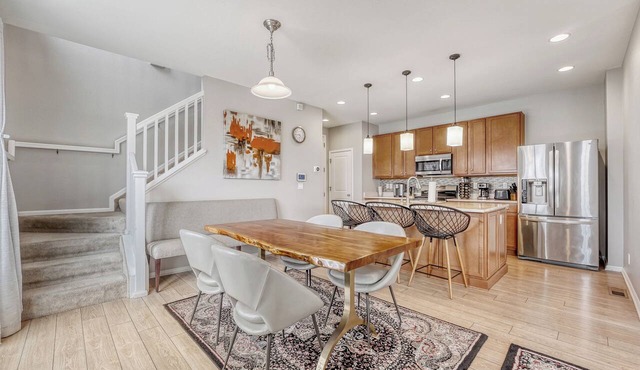 Spacious 4-bedroom home in Central Park Denver