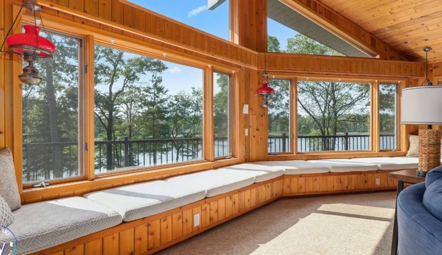 Spacious Family Cabin with Private Swimming Area in Pequot Lakes