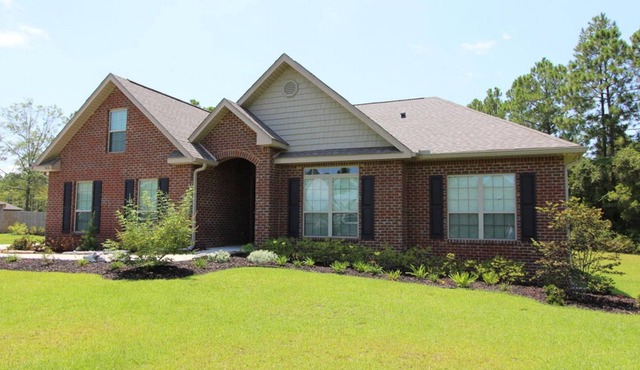 Spacious Home in Quiet Neighborhood