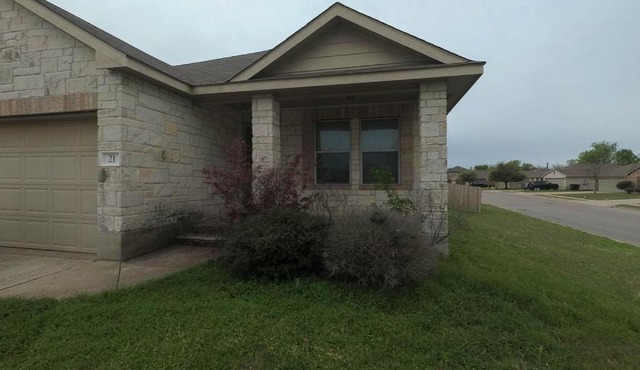 Spacious home with WiFi/AC in Temple
