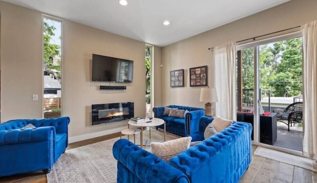 Spacious Luxury in a Prime Location w/ Hot Tub