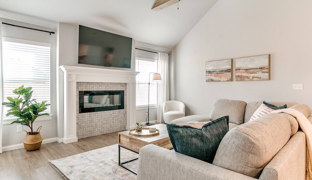 Spacious New Construction in Gated Community! in Broken Arrow