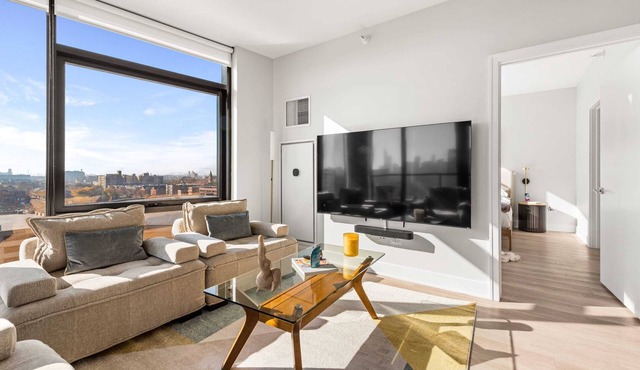 Spacious West Loop Retreat for Business Groups in Chicago
