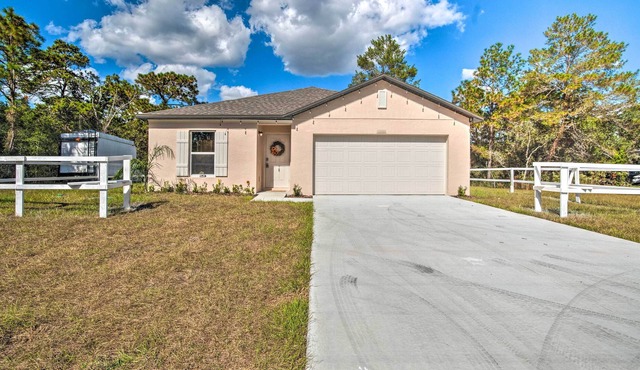 Spring Hill Home: 5 Mi to Weeki Wachee Park! in Spring Hill