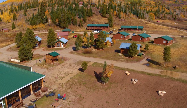Steamboat Lake Outpost, Bunkhouse Rooms