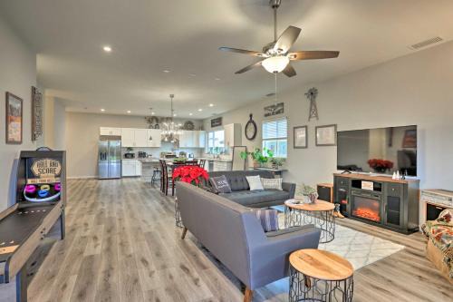Stunning Clovis Home ~ 1 Mile to Old Town! in Clovis