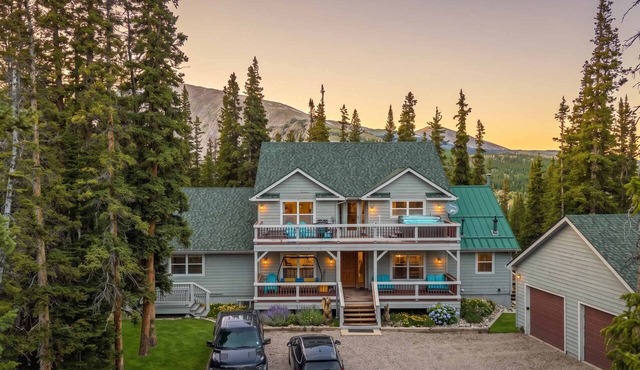 Summit County Escape | Private Hot Tub+ Deck