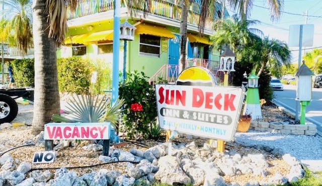 Sun Deck Inn & Suites in Fort Myers Beach