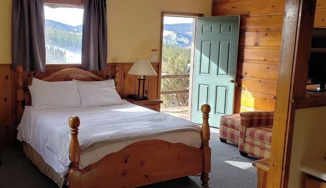 Sundance Lodge