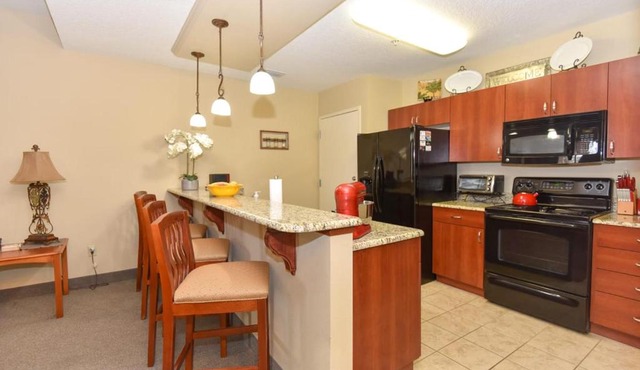 Super charming condo by Daytona Beach in Ormond Beach