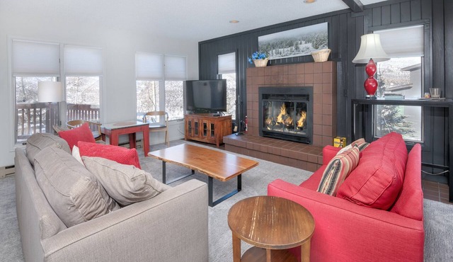 Tahoe Drive 2338 | 4BR West Vail Duplex, Hot Tub, Sleeps 10