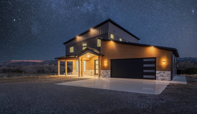 The Grove-River Cabin -Hot Tub- Family Home Near Bryce & Zion