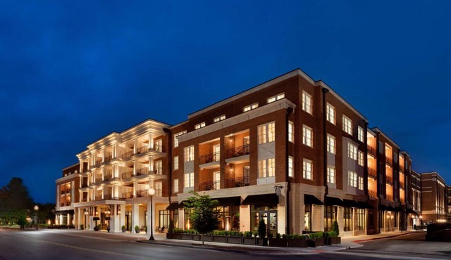 The Harpeth Franklin Downtown, Curio Collection by Hilton in Franklin